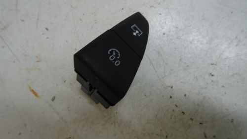 AUDI RS6 (2015) CRUISE CONTROL SWITCH BUTTON