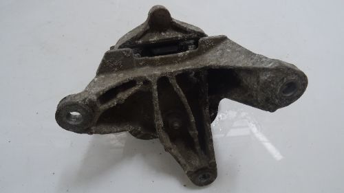 AUDI A4 B8 (2008 > 2015) ENGINE GEARBOX MOUNT